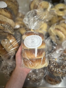 DoughCo PLAIN Bagel 4 Pack