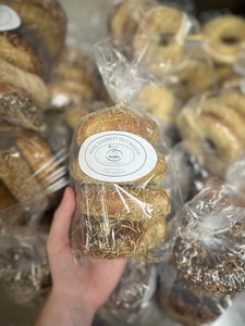 DoughCo ROSEMARY SALT Bagel 4 Pack