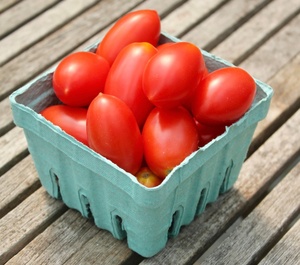 Organic Juliet Roma Tomatoes