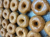 Mad Donuts MIXED  6 Pack Buttermilk & Vanilla Glazed